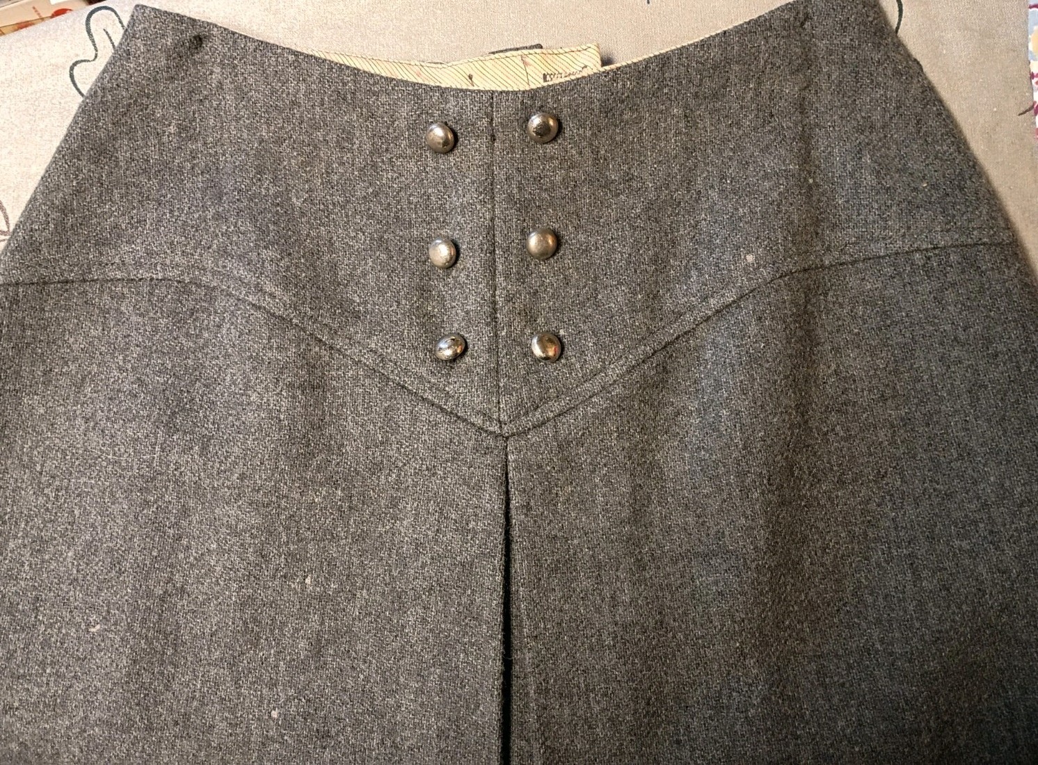 Vintage 1960s Sears Jr Bazaar Wool Mini Skirt Size 9 Dry Clean 12″ Waist Buttons