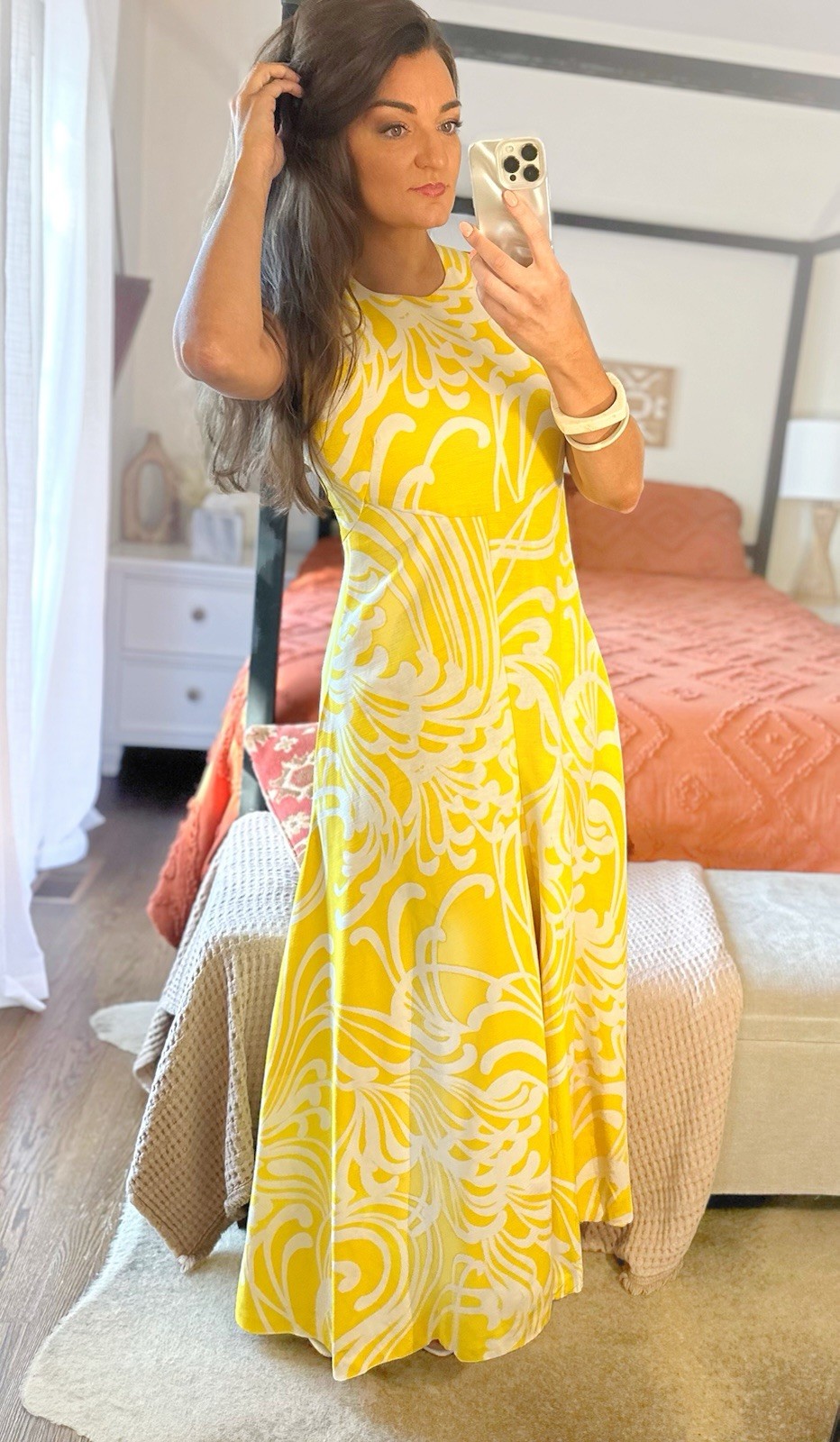Geoffrey Beene Boutique 1970’s Yellow Maxi Dress Open Bow Back Pockets