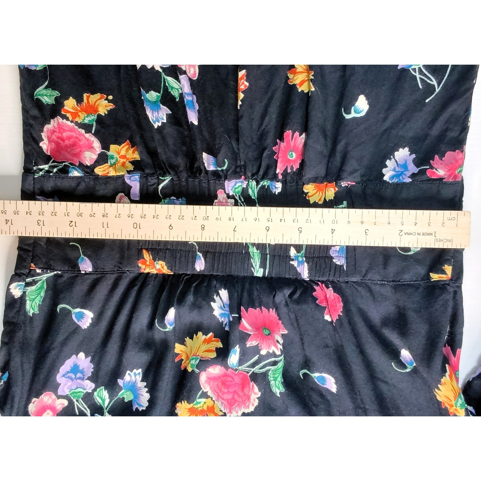 Access Vintage Floral Romper Shorts Women Small Black Short Sleeve Button Front