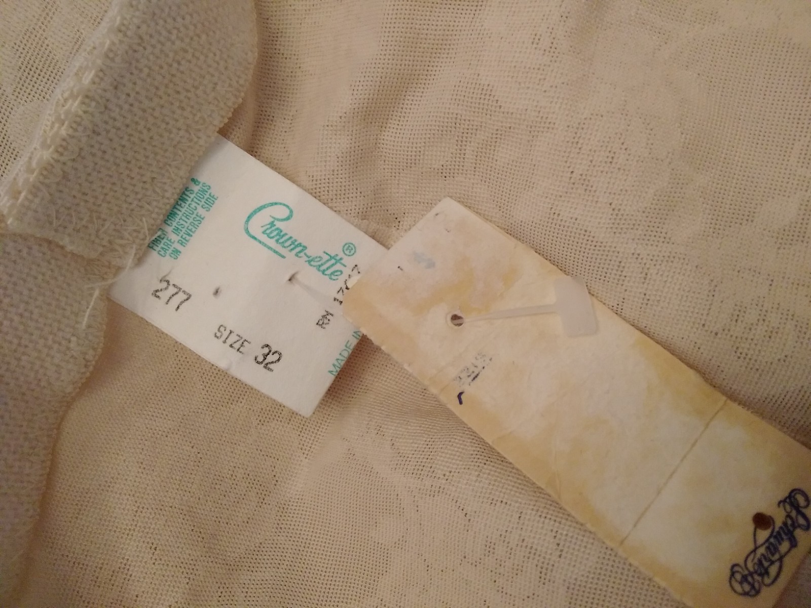 Vintage Crownette Capri Pant Shaper Girdle SZ 32 Light Beige Lace Design Trim
