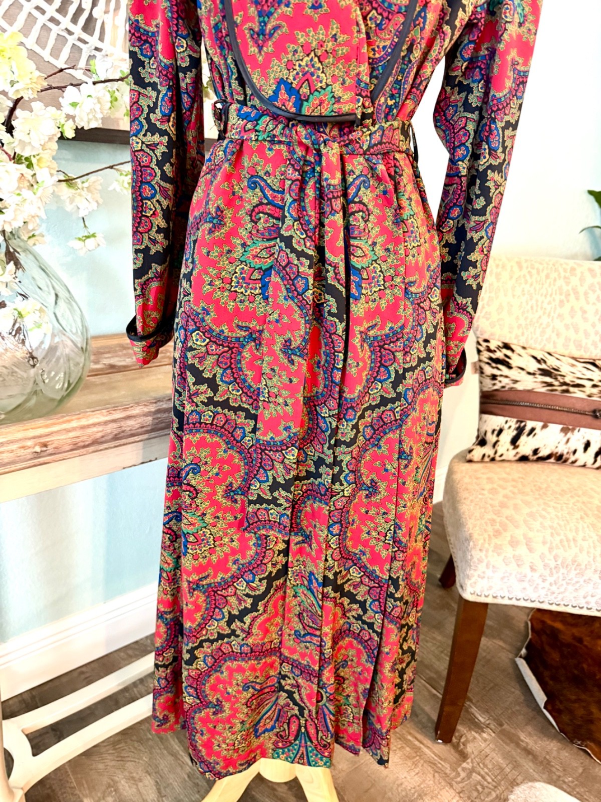 Vintage R Michael Allen 80’s Paisley Red Black Robe Full Collar sz S