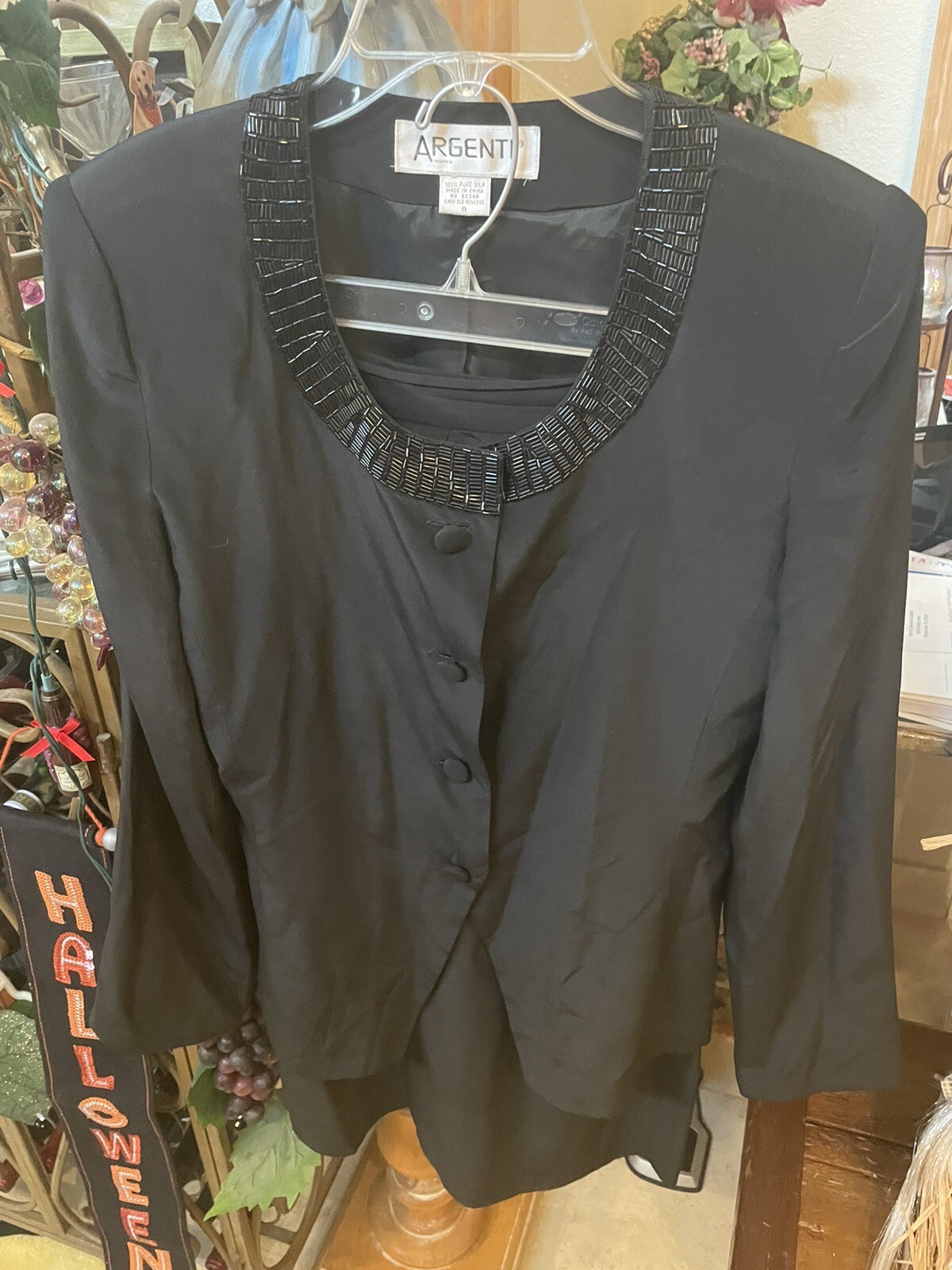 Vintage Argenti Silk 2 Piece Woman’s Black Suit Size 8 Jacket, Size 6 Skirt
