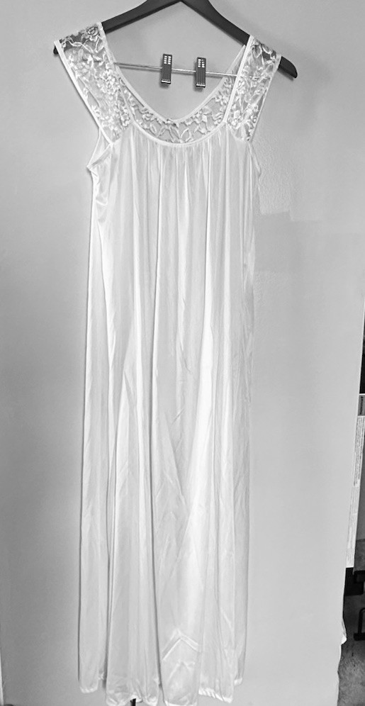 Koret White Nylon and Lace Nightgown Bridal Boudoir Romantic Vintage Medium USA