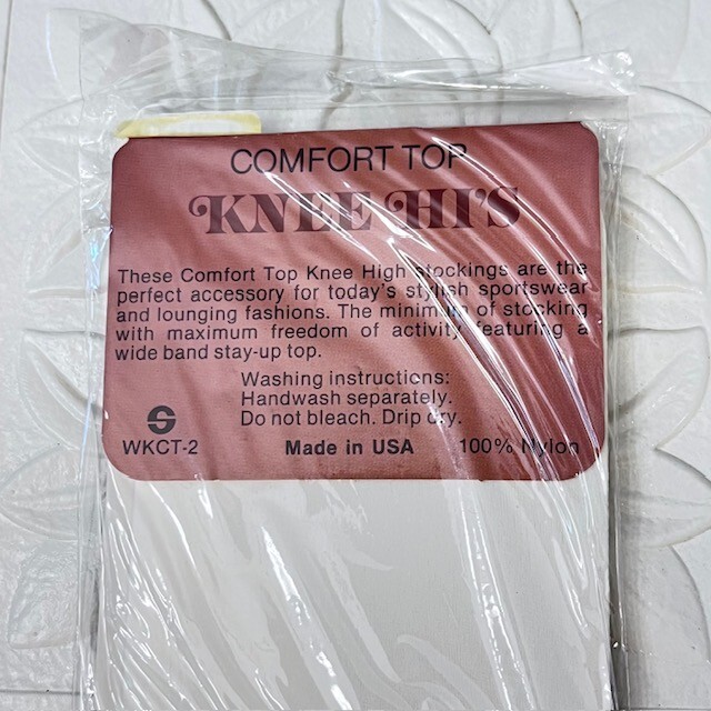 Vintage Comfort Top Knee Hi’s WHITE Size 8 1/2-11 2 Pairs USA MADE