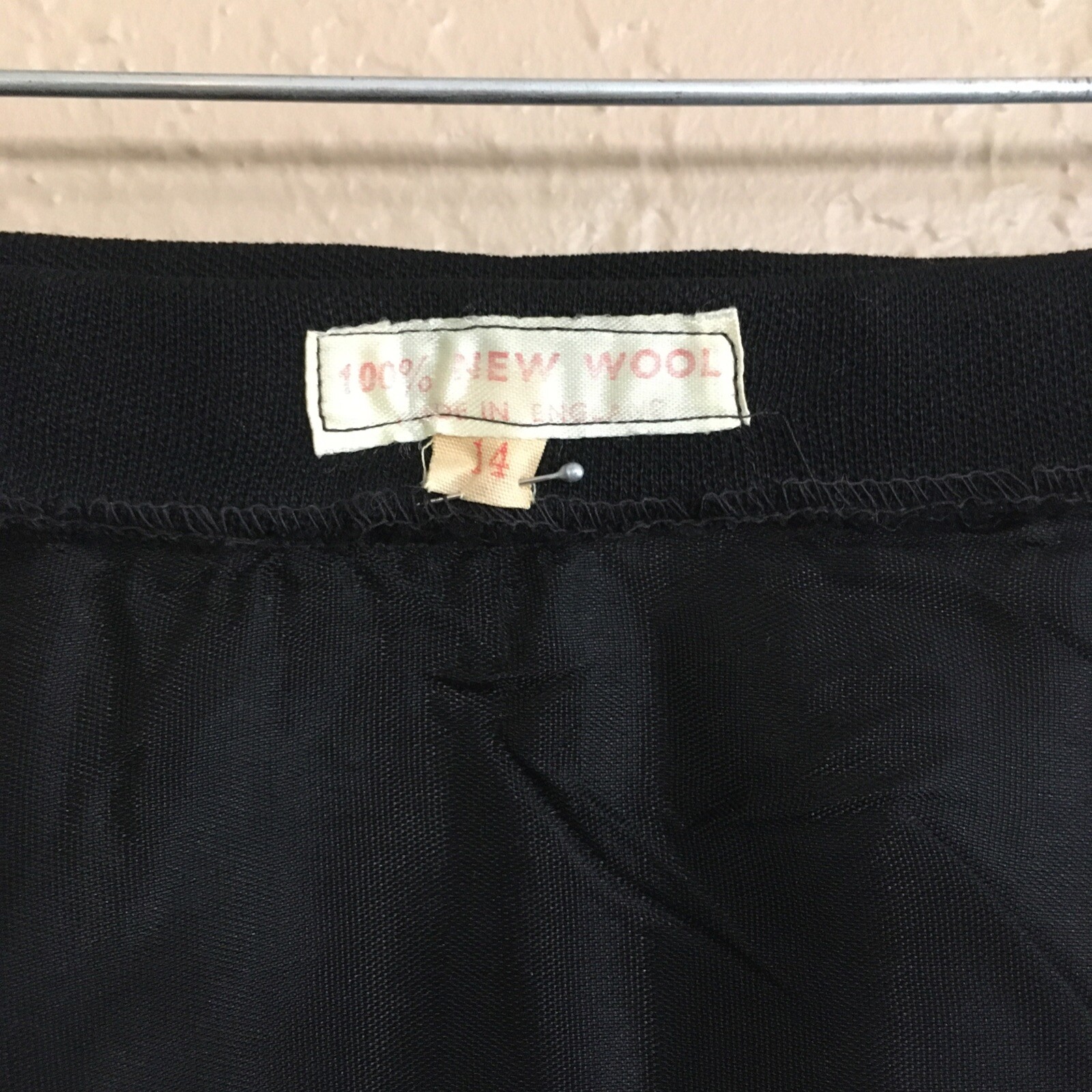 VTG 100% New Wool Black Straight Pencil Skirt Made in England Below Knee DAMAGED