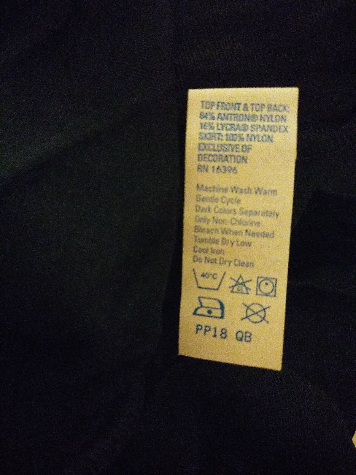 Warners Perfect Measure Full Black Slip Size 34, length 29 Style 55728 NWT