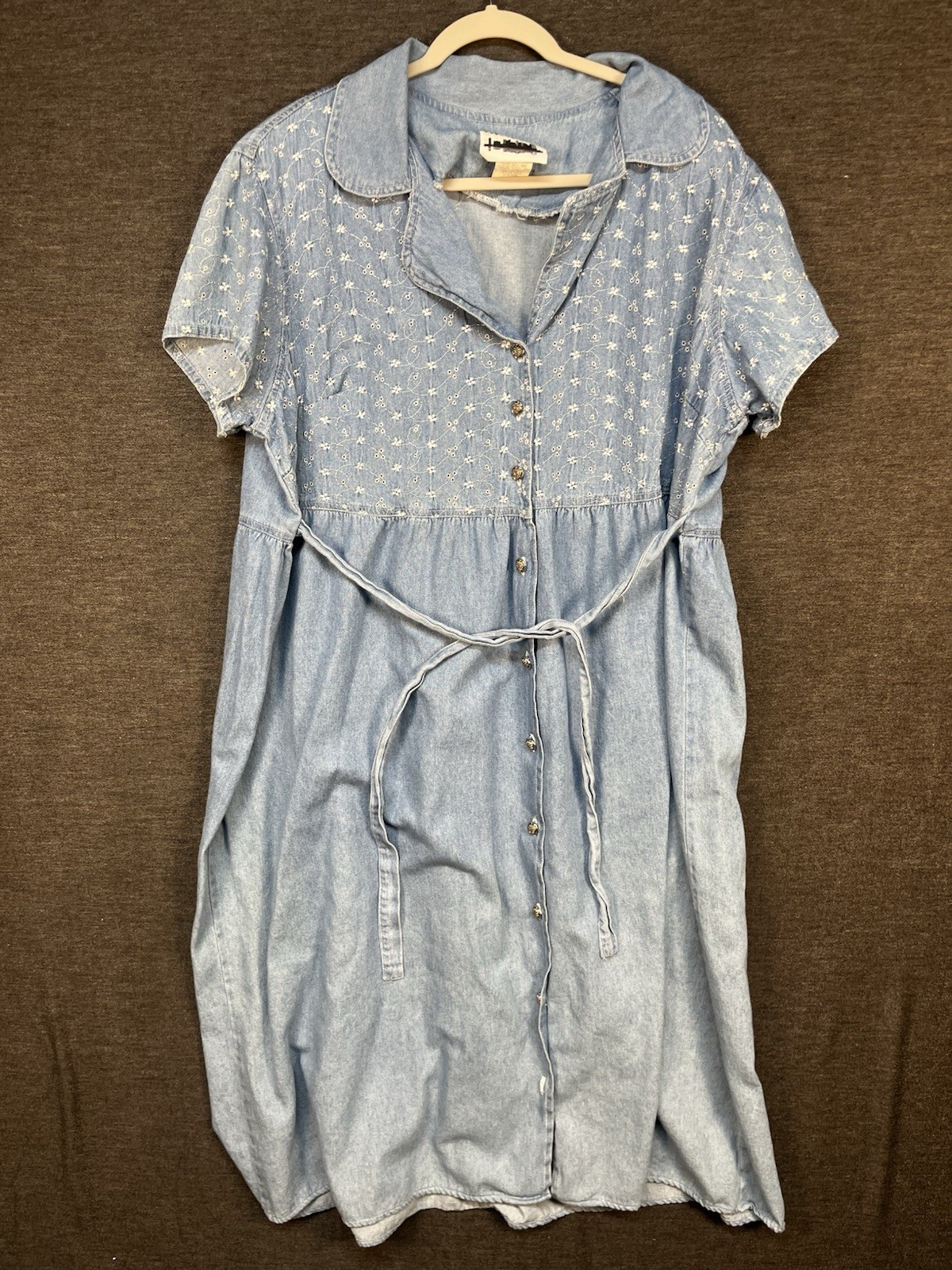 Vintage 70s Denim Dress Embroidered Flowers City Lights Sz 20W Hippie
