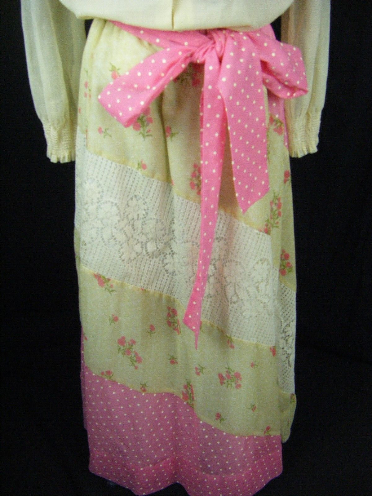 CHESSA DAVIS Vtg 70s Ivory/Pink Romantic Blouse Belt & Skirt-Bust 45/Waist 25-30