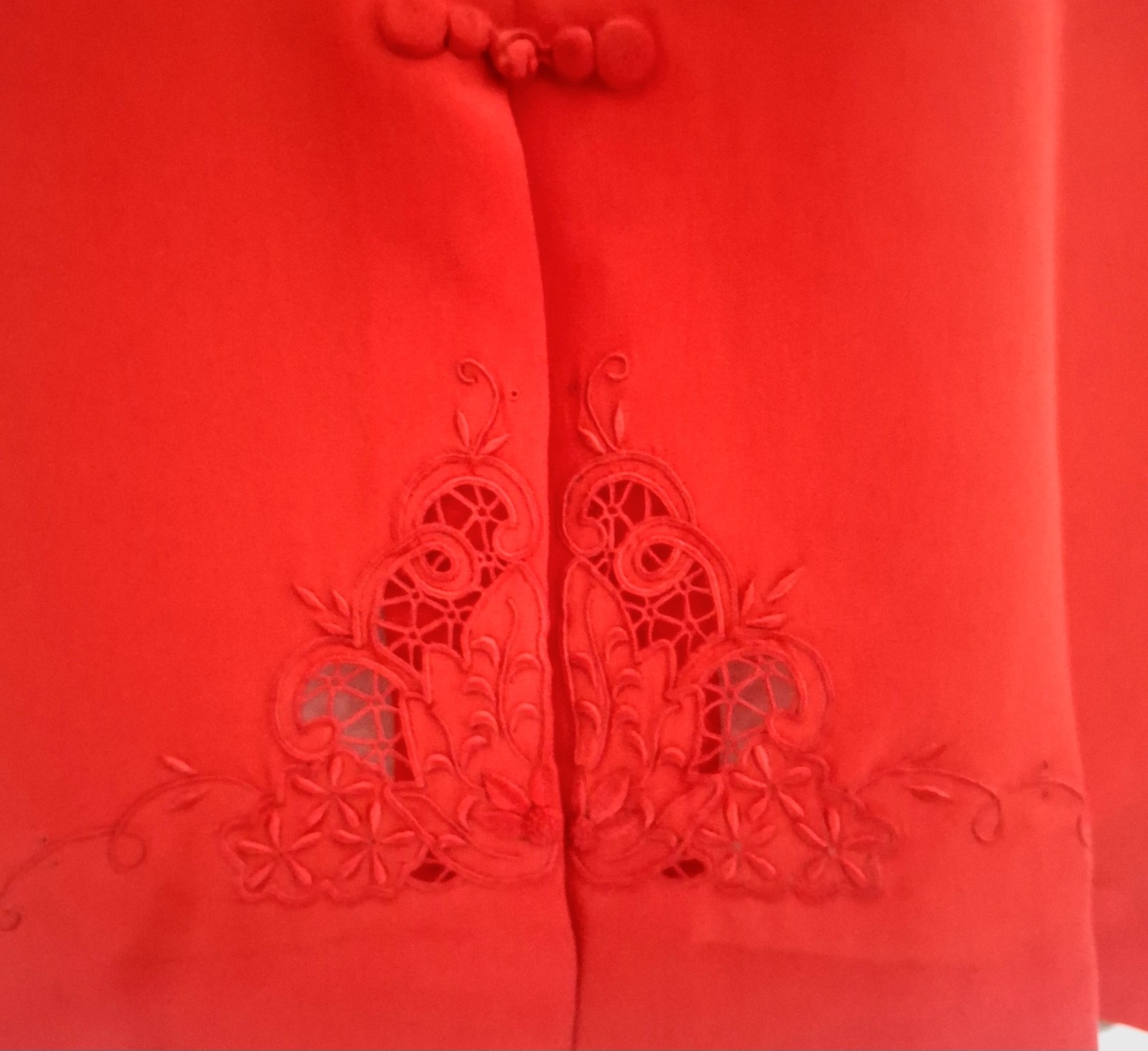 Vtg 60s Da Fu Gui Chinese 100% Silk Blouse Hand Embroidered Cut Work Red Sz 36