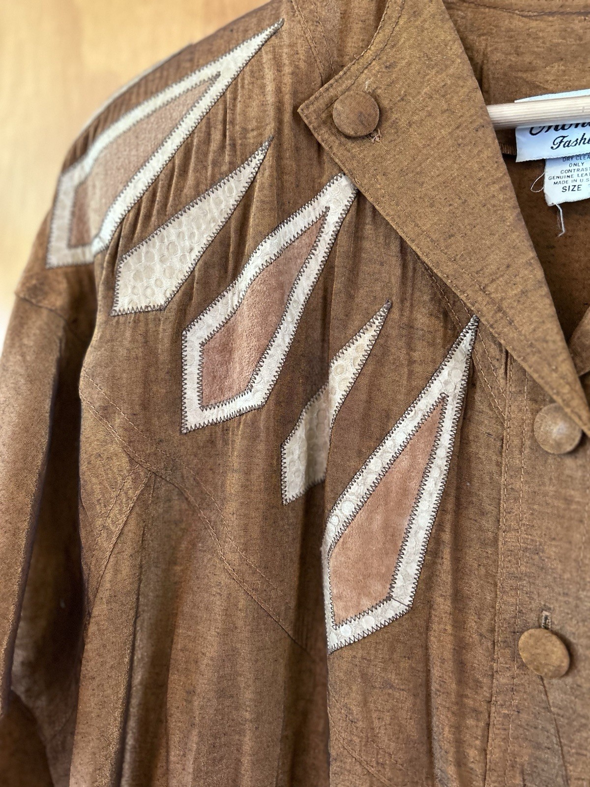 Vintage Dress Brass Iridescent Size 3/4, Leather Suede Accents. 80s-90s Unique