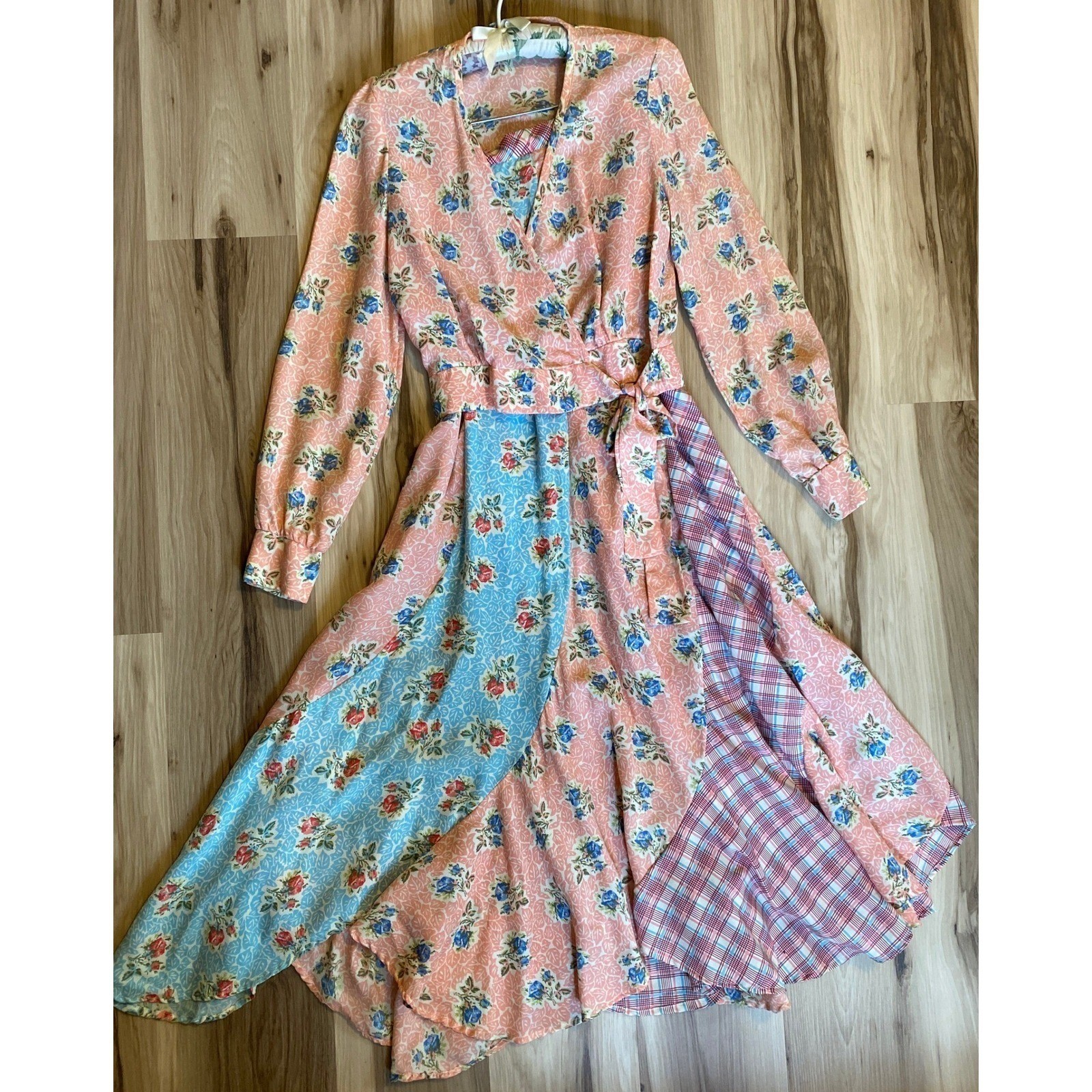 Vintage Modern Juniors Floral Plaid Mixed Print Wrap Top Maxi Skirt Set Small