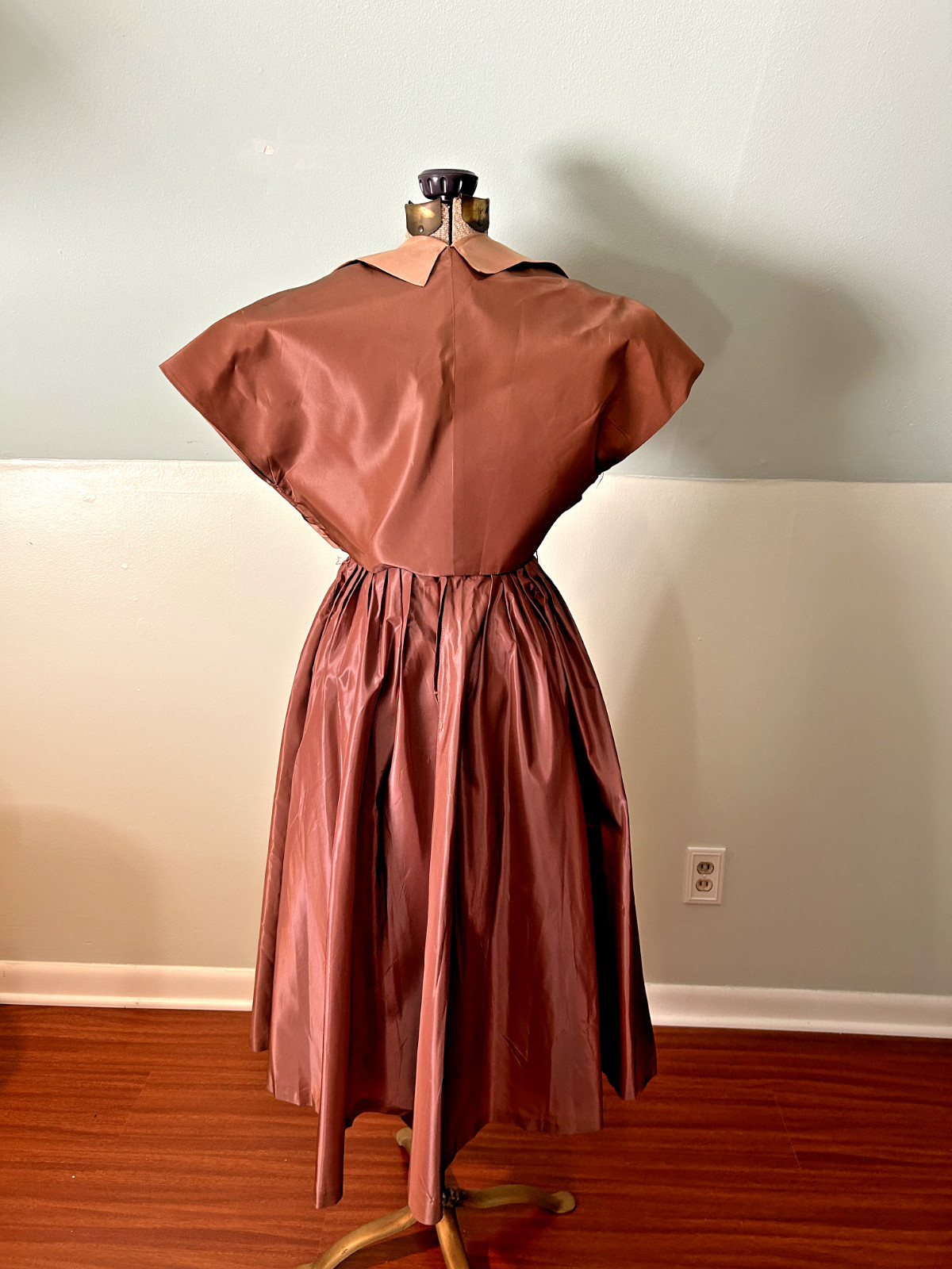 Incredible 1940s Taffeta Acetate Rhinestone Pearl Rose Pink Bustier Gown Bolero