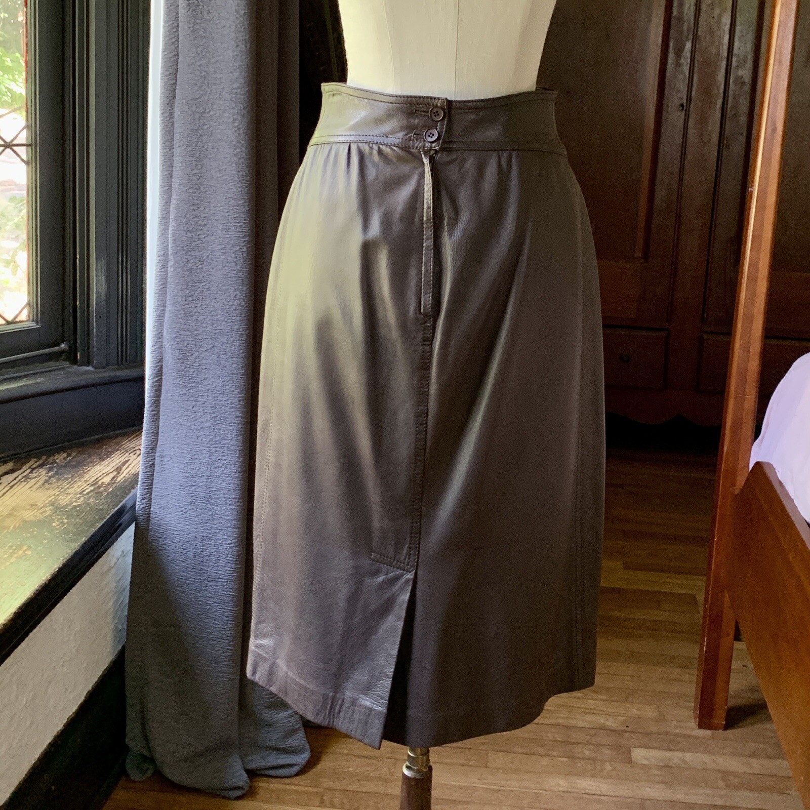 Vintage SALVATORE FERRAGAMO 70s 80s Brown Leather Skirt ITALY 10