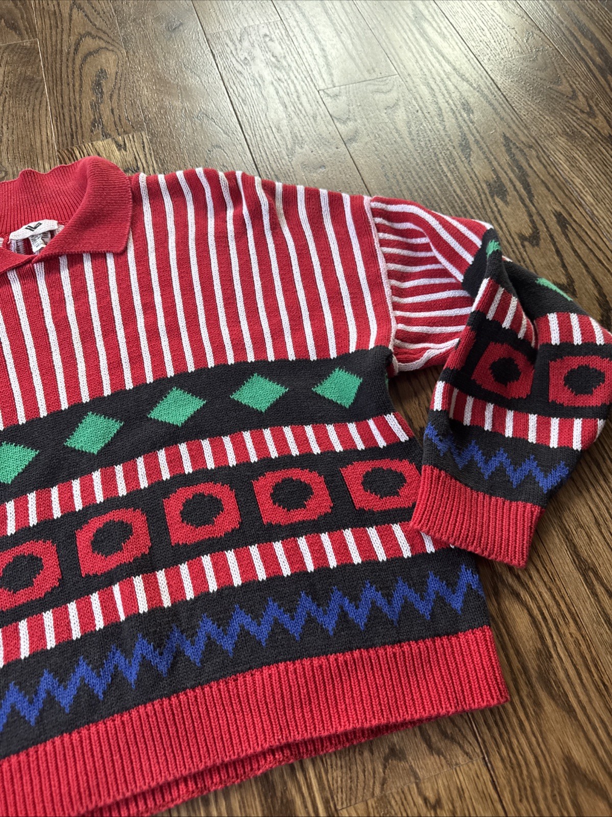 Vintage USA Knit Sweater Medium Red Striped Geometric 80’s 90’s Cotton