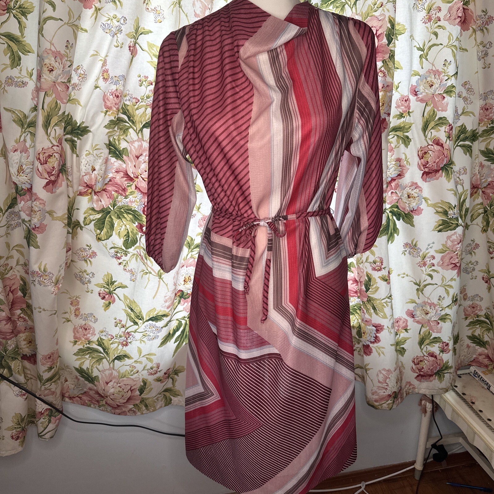 Vtg 80s Dress Country Miss 10 Pink Multi Knee Length 3/4 Sleeved Back Zip Day