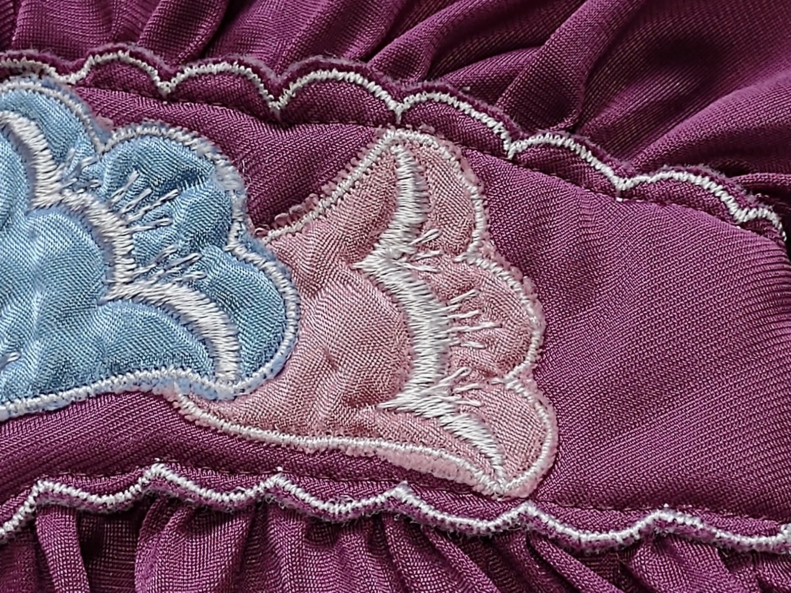 Vtg Lorraine Nightgown Small Long Purple Nylon Embroidery Accent Plum
