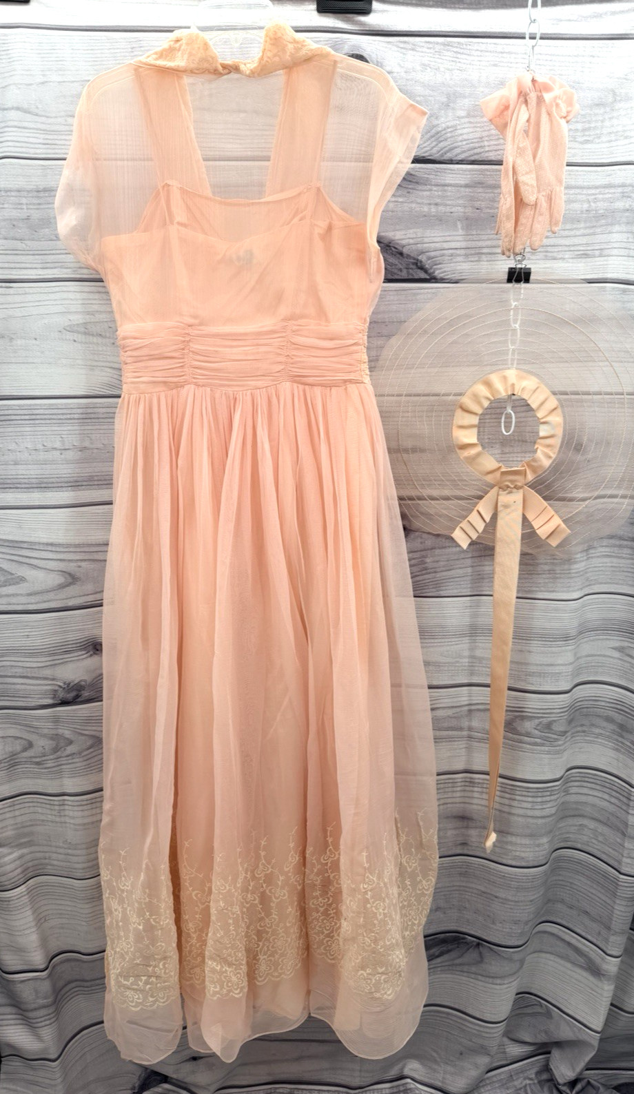 VINTAGE 1950’S CORRINE ORIGINAL PINK FLOOR LENGTH GOWN OPEN CROWN HAT & GLOVES