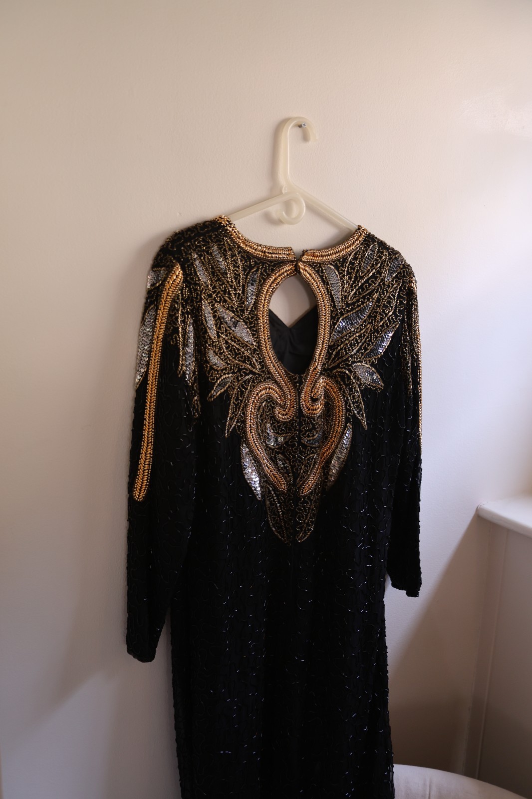 Vintage Jewel Queen 100% Silk Beaded Sequin Gown Dress Black Gold Silver Size 4