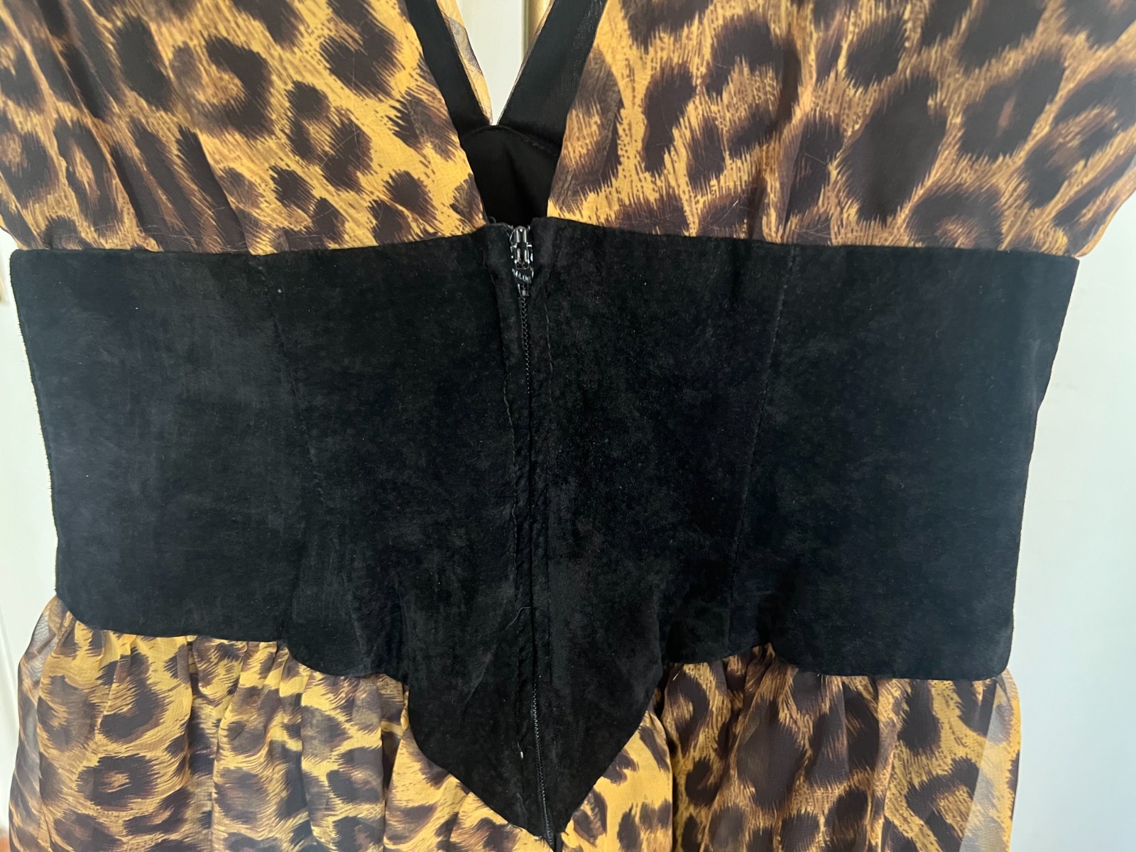 VTG 80s Climax Karen Okada for David Howard Leopard Chiffon & Suede Bodice 11/12