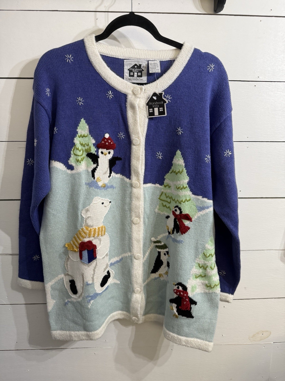 NWT Storybook Knits Winter Polar Bear Penguin Theme Knit Button Up Sweater Large