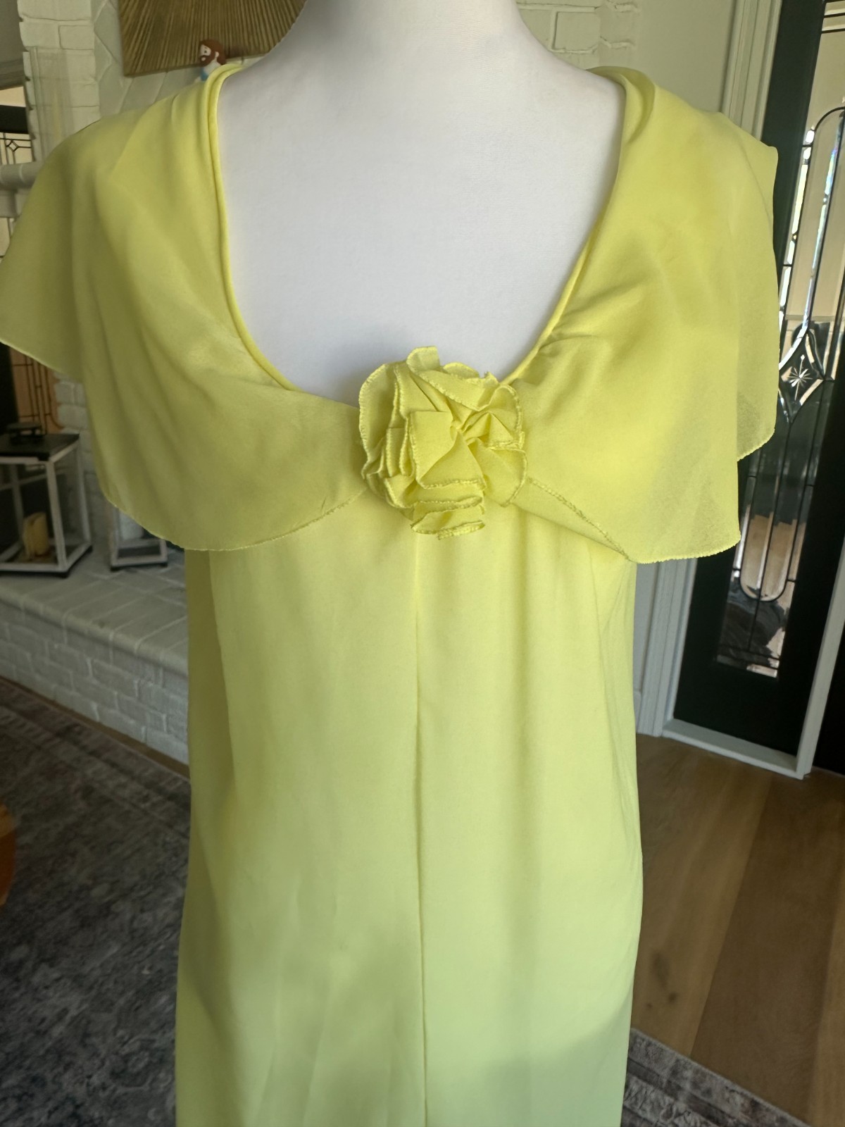 Vintage 70s Lala’s Saks Fifth Avenue Chiffon Nightgown Peignoir Gown Yellow