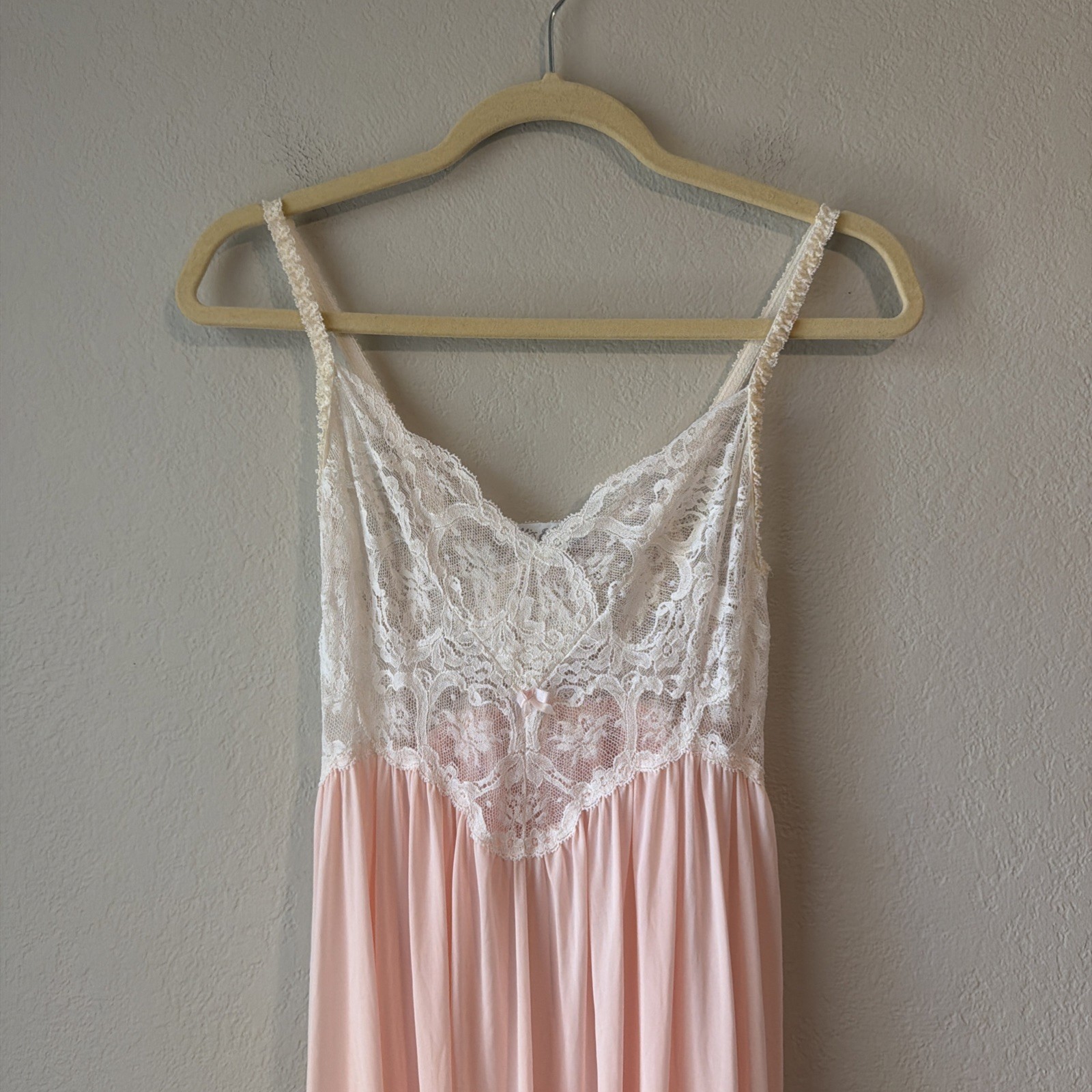 VTG S Miss Elaine FULL Sweep Lace Top PINK Nylon Nightgown Negligee olga esque