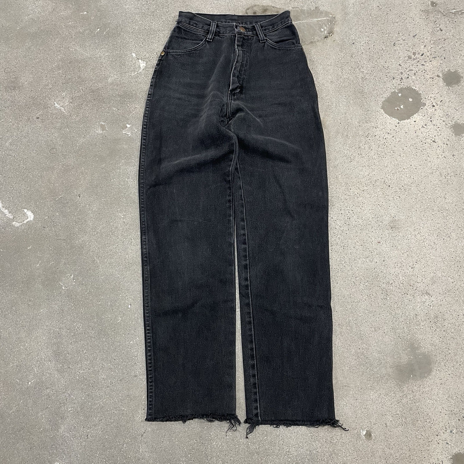 Womens Vtg Wrangler 12MWZWK Black Denim Jeans Meas. 24×32 Made In USA!