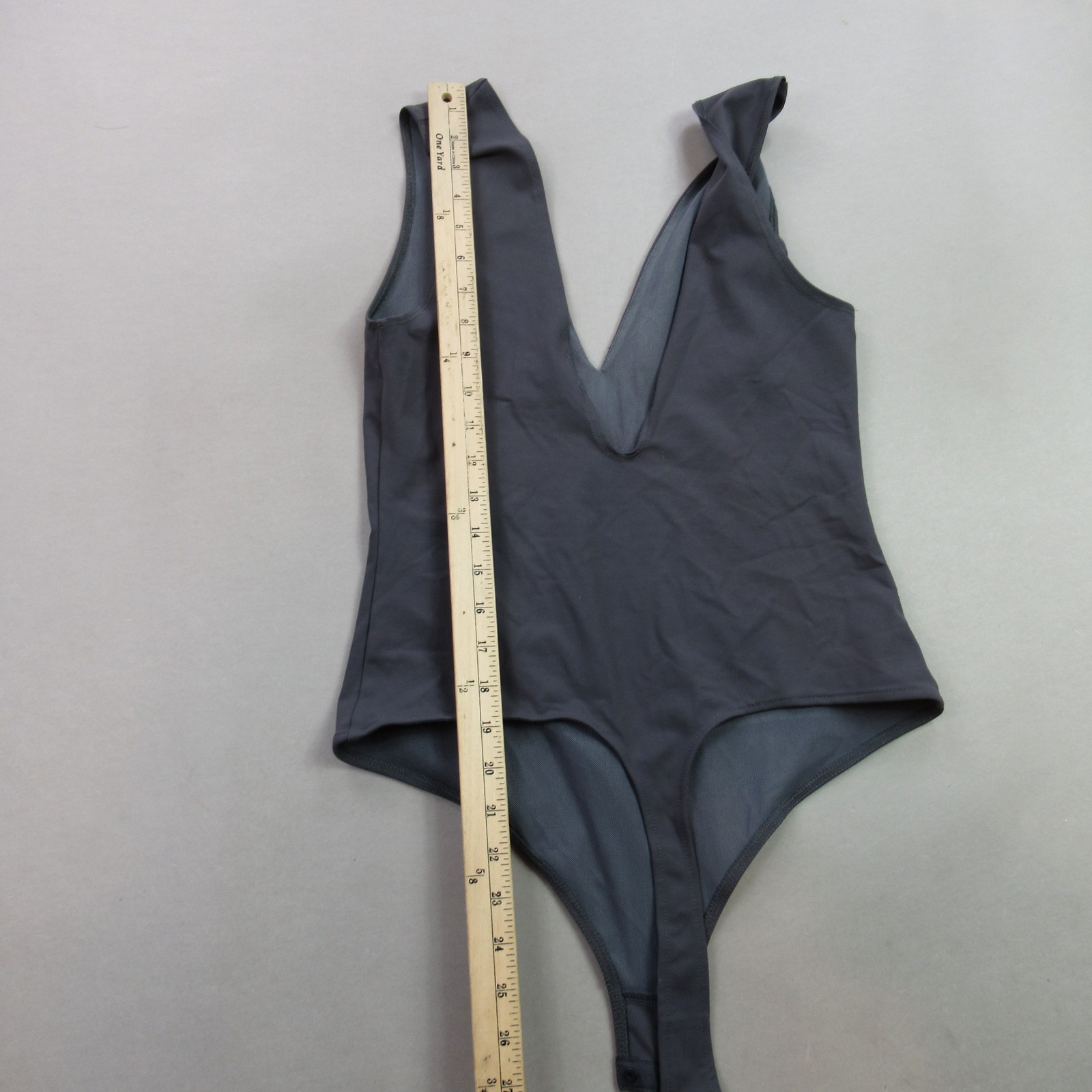 Free People Intimately Women’s Deep V Bodysuit Gray Ribbed Sleeveless Size S