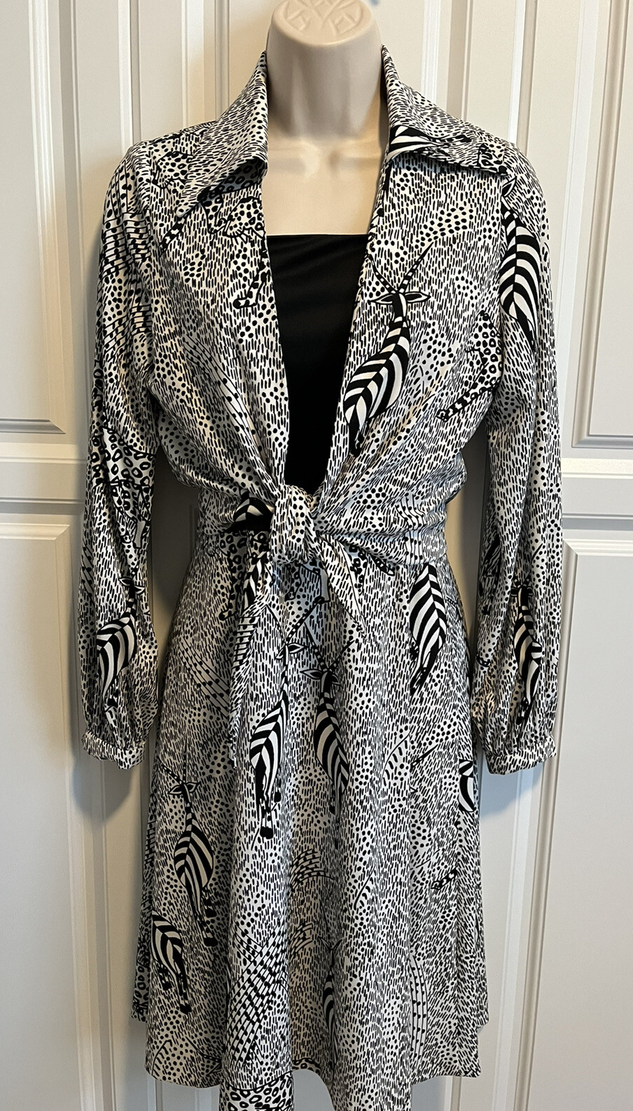 Vintage Caron Black & White Dress & Blouse Jacket Tie Front Matching Belt Small