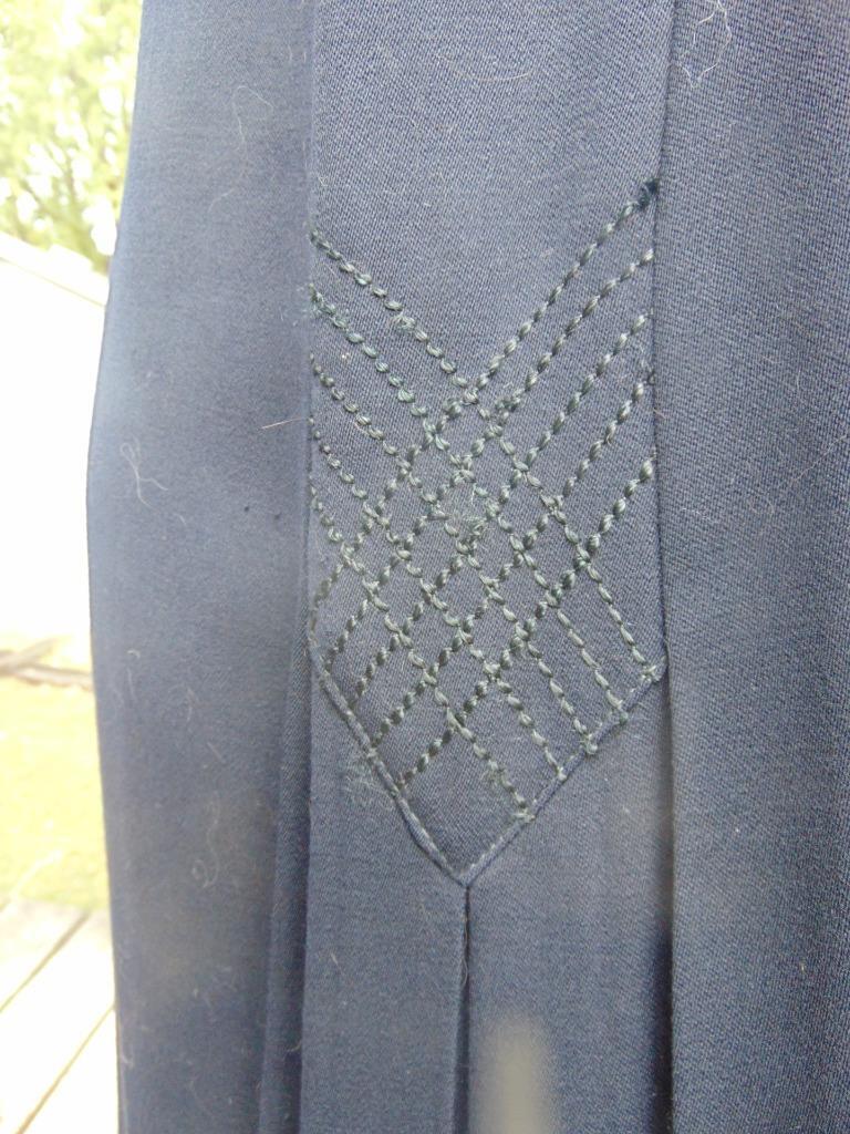 1920S BLUE ART DECO COAT SIDE STITCHING & PLEATS MED/LG CELLULOID BUTTONS