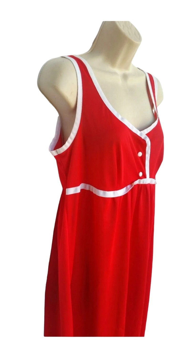 Vintage Nightgown Red White Trim Empire Waist Womens Size 32/34