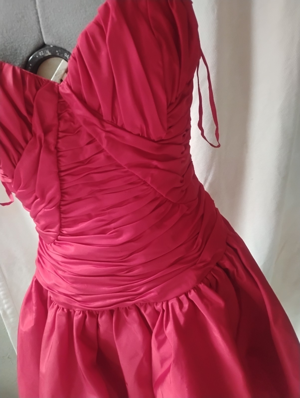 Vtg Victor Costa Red Ruched Strapless Taffeta Evening Gown S