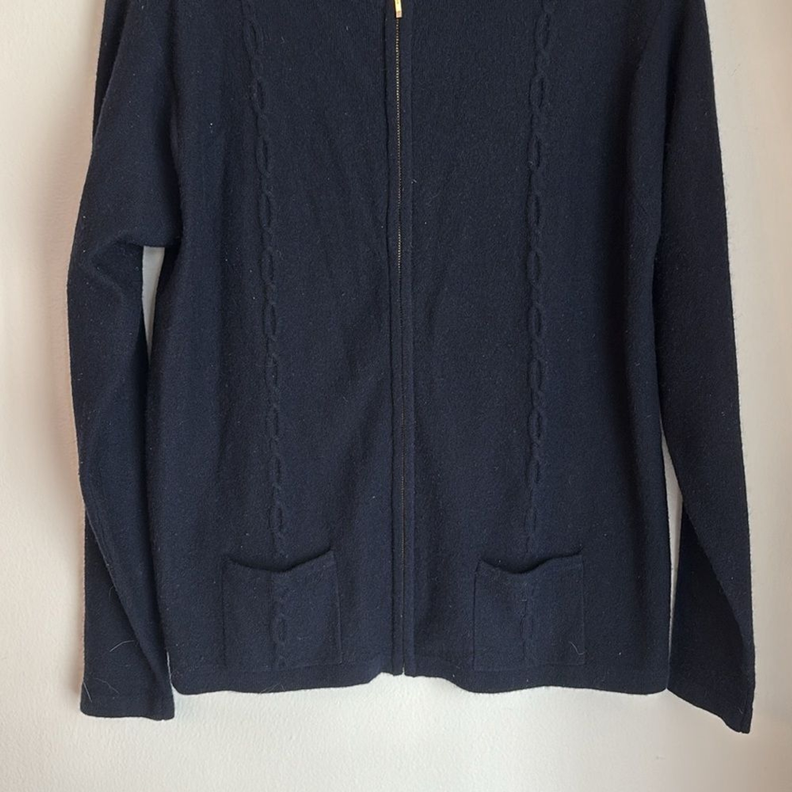 Vintage 100% Cashmere Women’s Classic navy blue full zip cable knit Sweater LG