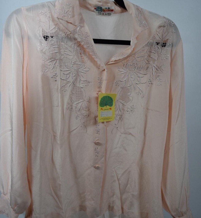NWT VINTAGE 100% SILK BLOUSE Hand Embroidered Eyelet Victorian Cottagecore Top