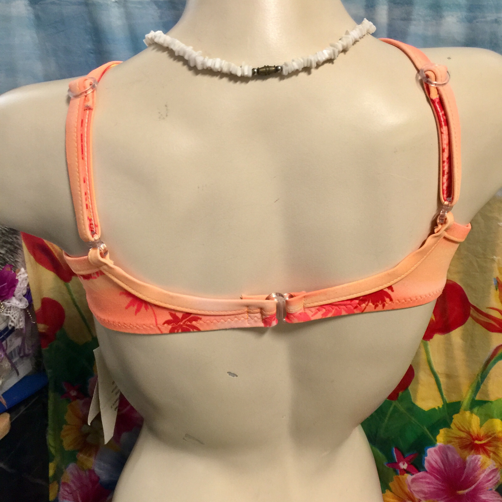 NWT-VINTAGE 80s CALIFORNIA WAVES CORAL TROPICAL UNDER WIRE BIKINI TOP-XL/D CUP