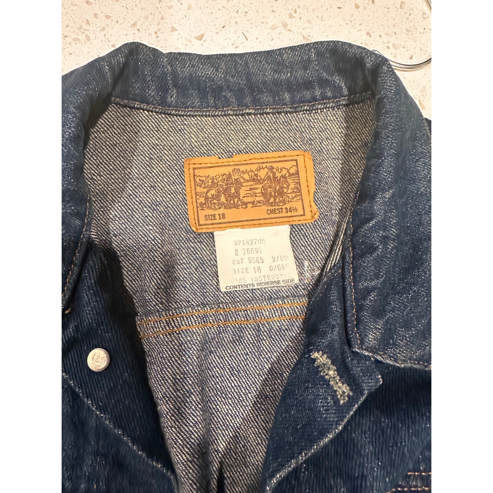 Vintage 1970s Sears Roebucks Denim Trucker Jacket USA Dark Wash Size 18 read
