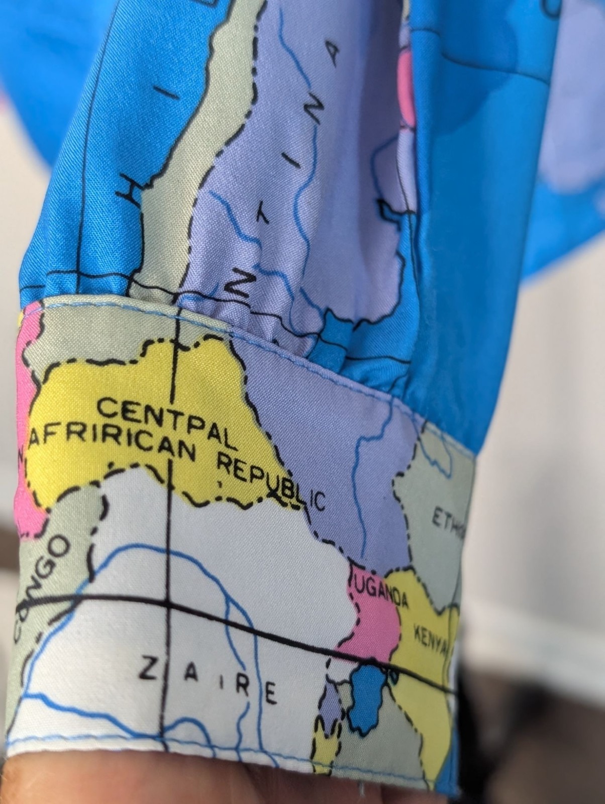 Vtg 70s Disco Shirt King James Novelty Print World Map Topography Cartography S
