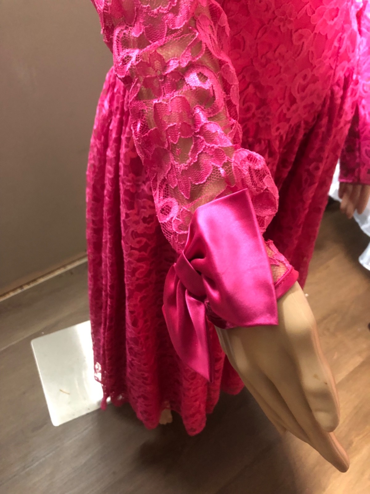 Vintage 80s Fuchsia Pink Lace Prom Dress Gown Low V-Back Satin Bow ILGWU Made US
