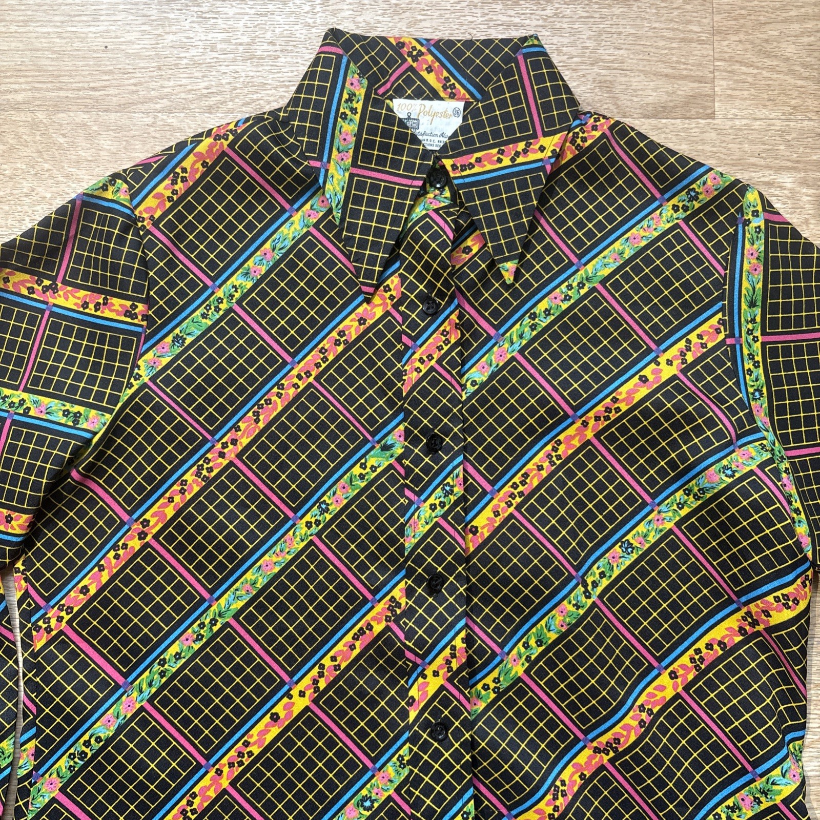 Vintage 1970’s Mod K-Mart Floral Disco Blouse Polyester Shirt Size 36 Medium
