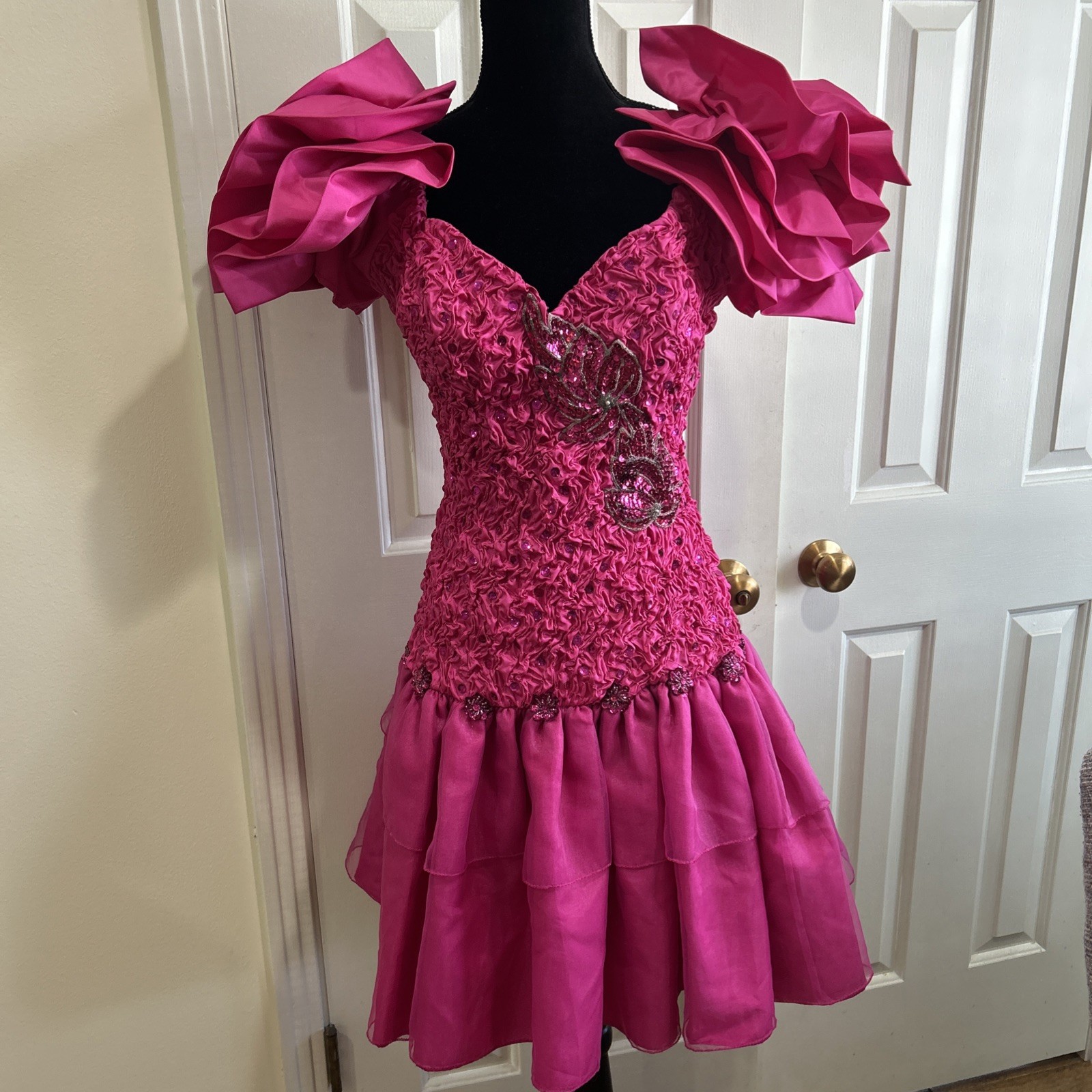 Vintage 80s Hot Pink Sequin Bead Accent Taffeta Ruffle Cocktail Dress Size S/M