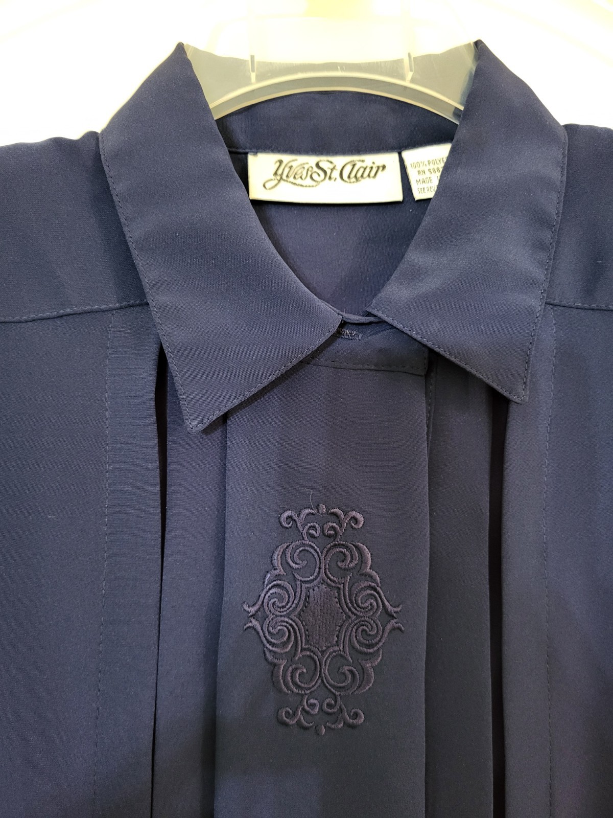 Vintage 80s YVES ST CLAIR Navy Blue Top 8 Button Up Embroidered Secretary Blouse
