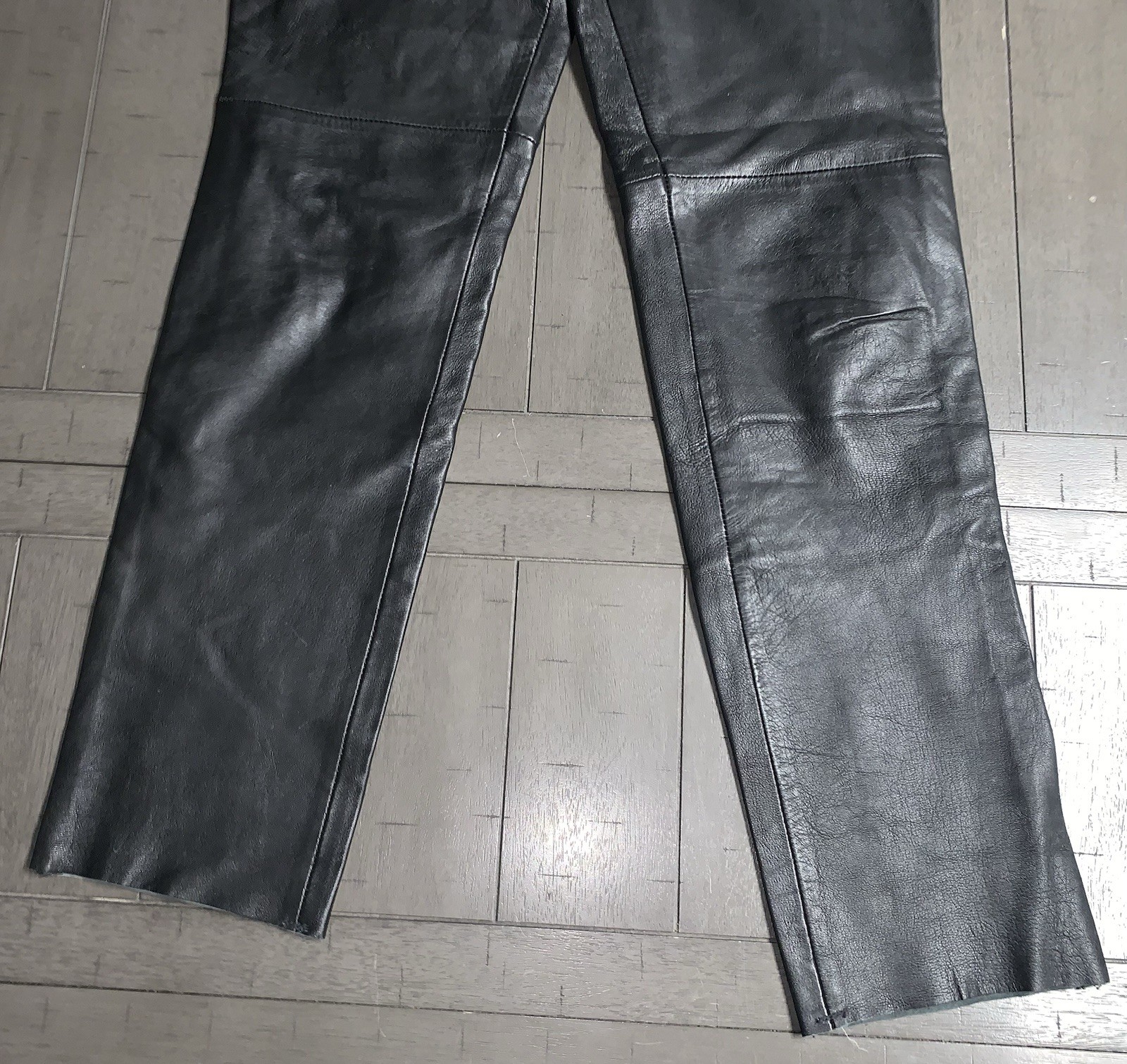 B1 Y2K CANDA C&A BLACK SOFT LEATHER PANTS SZ 4 RAW HEM BOOTCUT MOTORCYCLE 24×31”