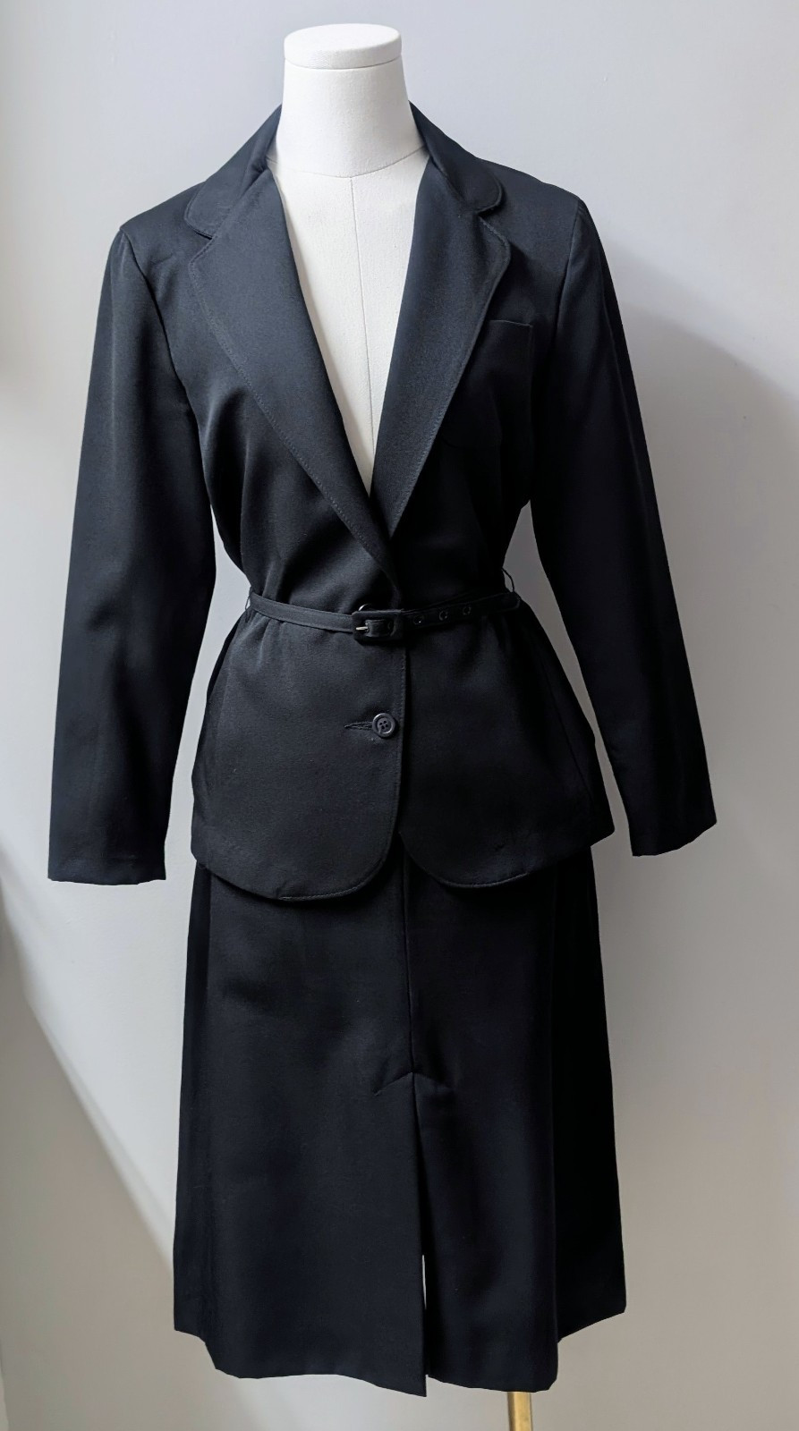 Happy Legs Vintage 70’s Black A-Line Skirt Suit Set Belted 2 Button S 6