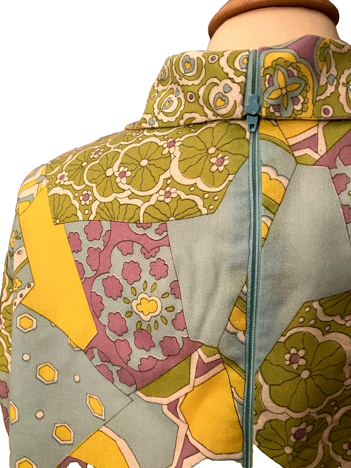 Mellow Yellow mod 1960s vintage psychedelic paisley shirt L/XL split collar