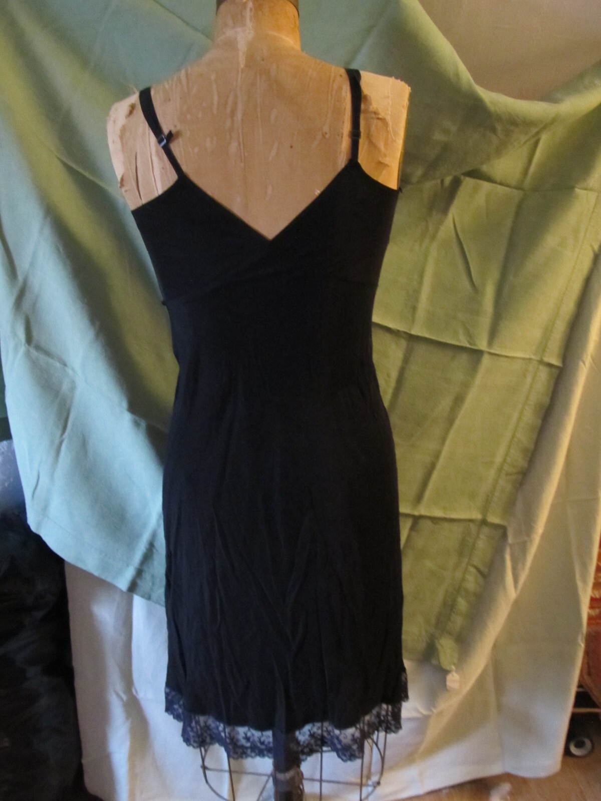 Vintage 50’s black & lace silk negligee classic pin-up bombshell