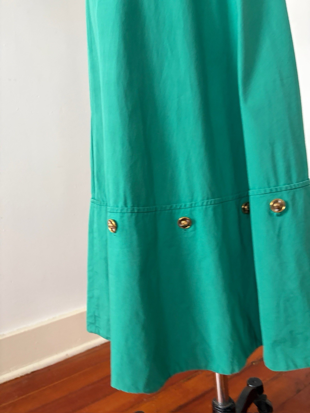 1950s Jade Green Polished Cotton Day Dress Midi Bateau Neck Crest Buttons Resort