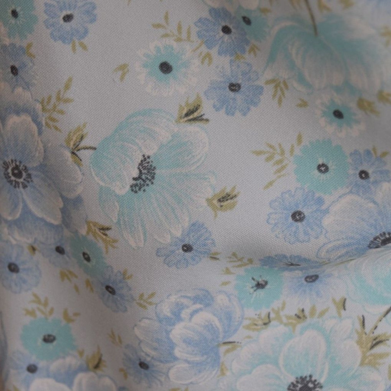 Vintage 70s Smartique Floral Blouse Size M Blue Pointed Collar Shirt