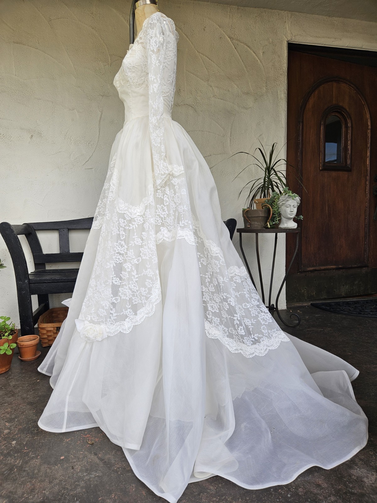 Vintage 1950s Silk Wedding Dress Cinderella Ballgown Lace Sleeves Basque Waist M