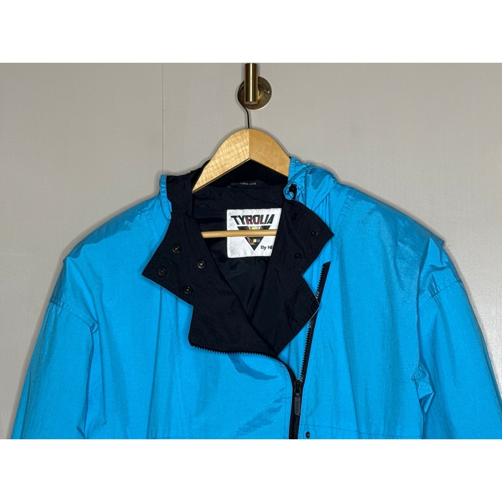 Vintage Tyrolia by Head Electric Blue Ski Jacket Womens M 8439-474 Windbreaker