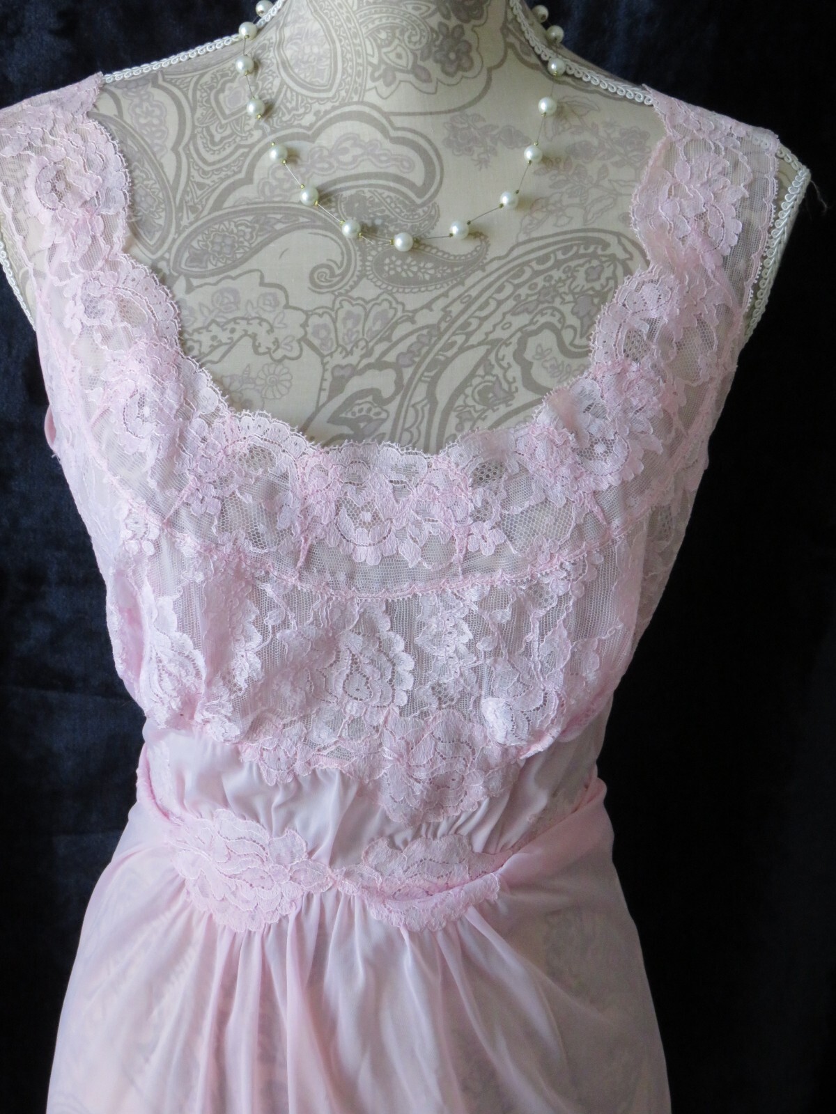 Size 34 Long Sheer Light Pink Nightgown by Vanity Fair – Sexy Lace Bust Flowing